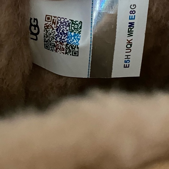 UGG Classic Mini Boots Graphic Chestnut 7 NEW in Box - Picture 6 of 10